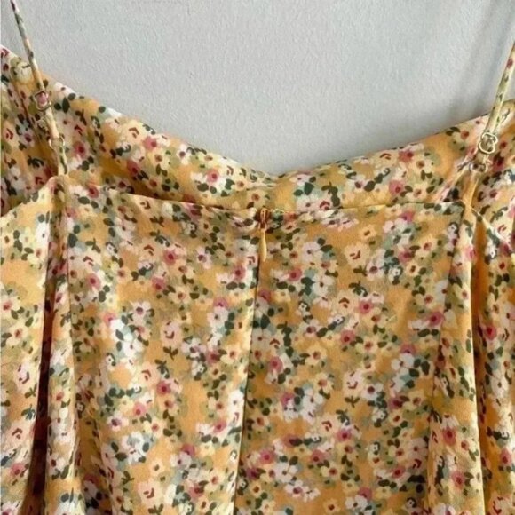 Le Lis Floral Yellow Cowl Neck Dress - Picture 5 of 6